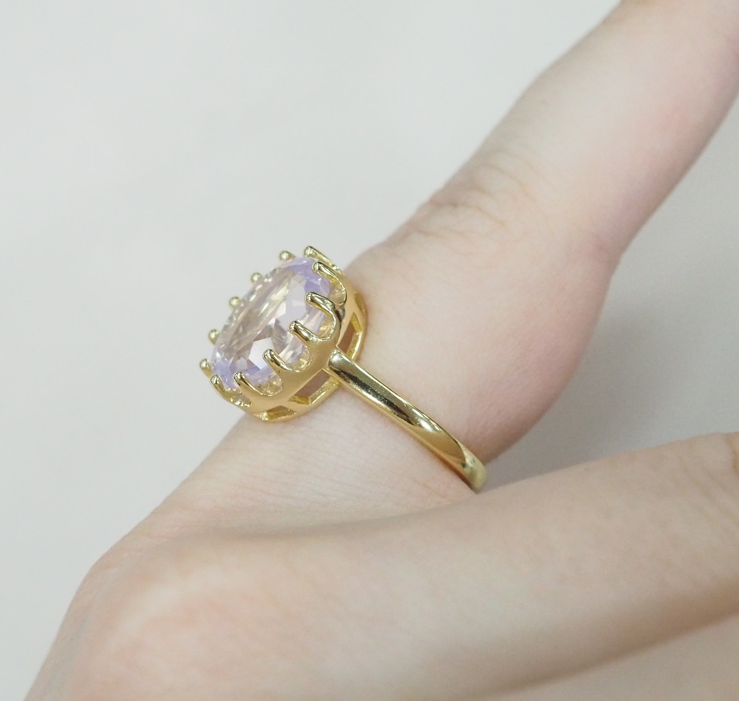 Серебряное кольцо с кварцем